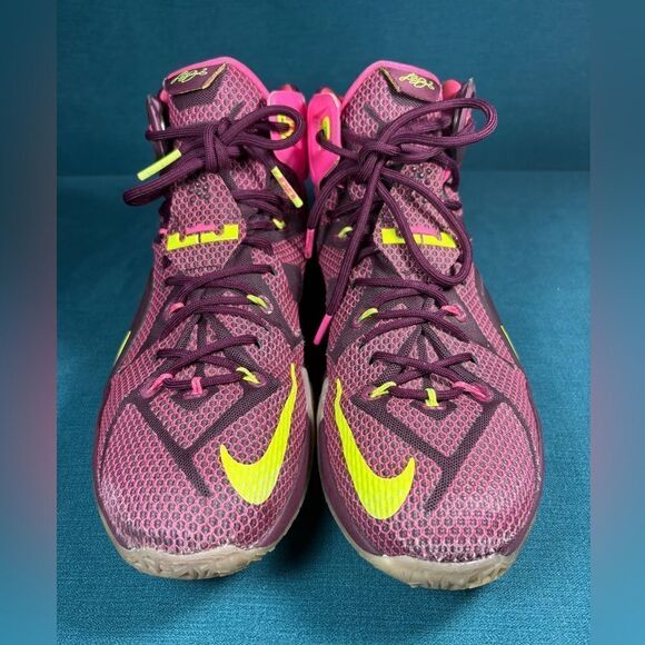 Size 12 - Men’s Nike LeBron XII Double Helix Merlot Volt Pink main image 5